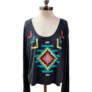Indie Festival Navajo Quilt Title Unknown Crop Tee Womens Large Gray Boho Aztec